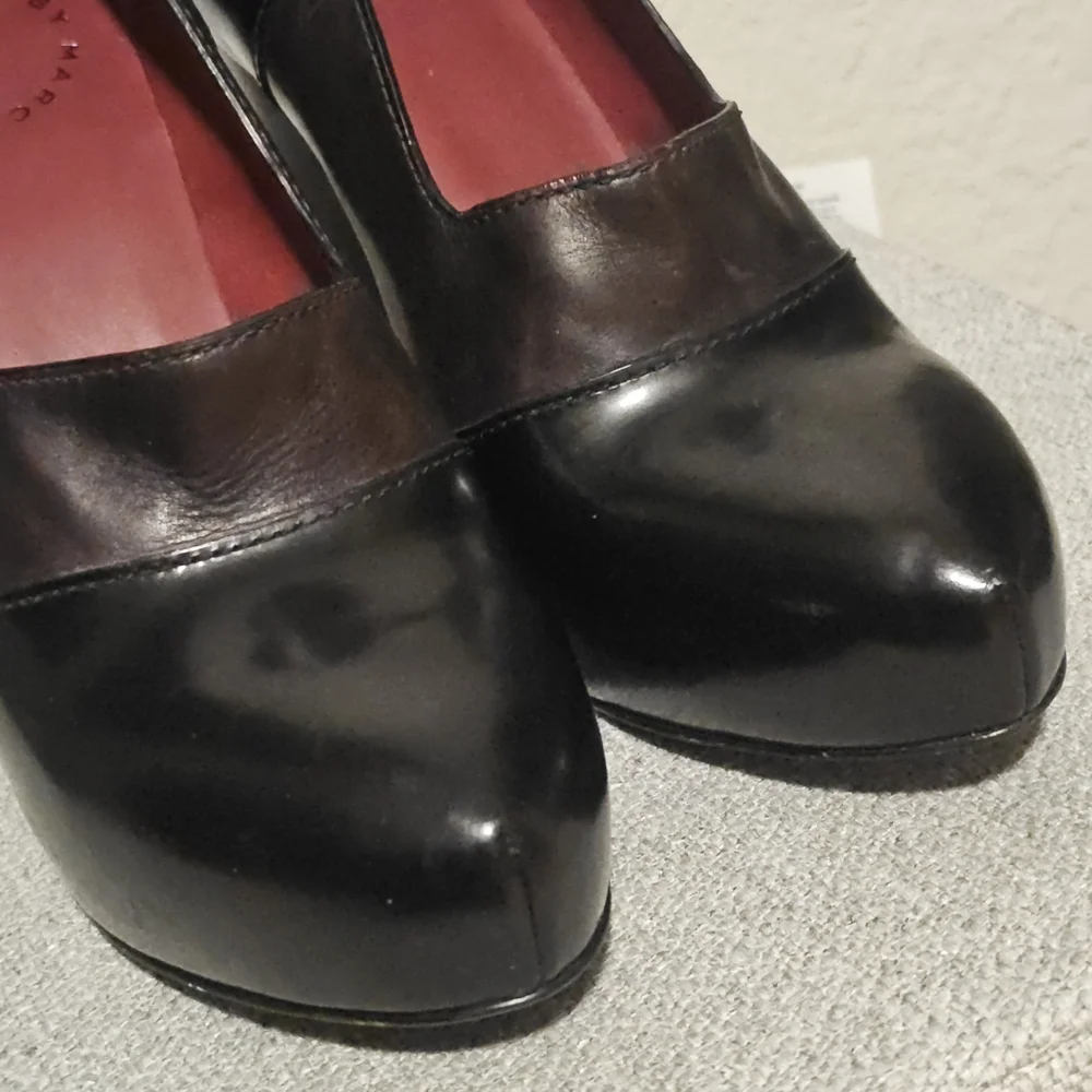 Marc By Marc Jacobs chic two